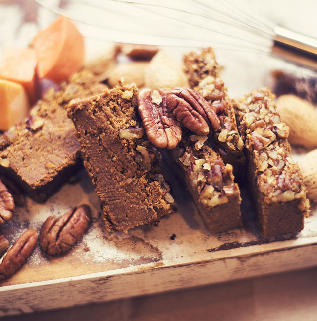 Pumpkin Pecan Blondies